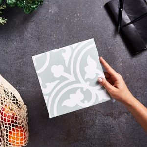 Picasso Shadow Pale Green 200x200